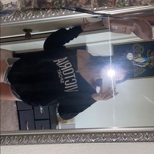 Victoria sport pull over with cropped collar